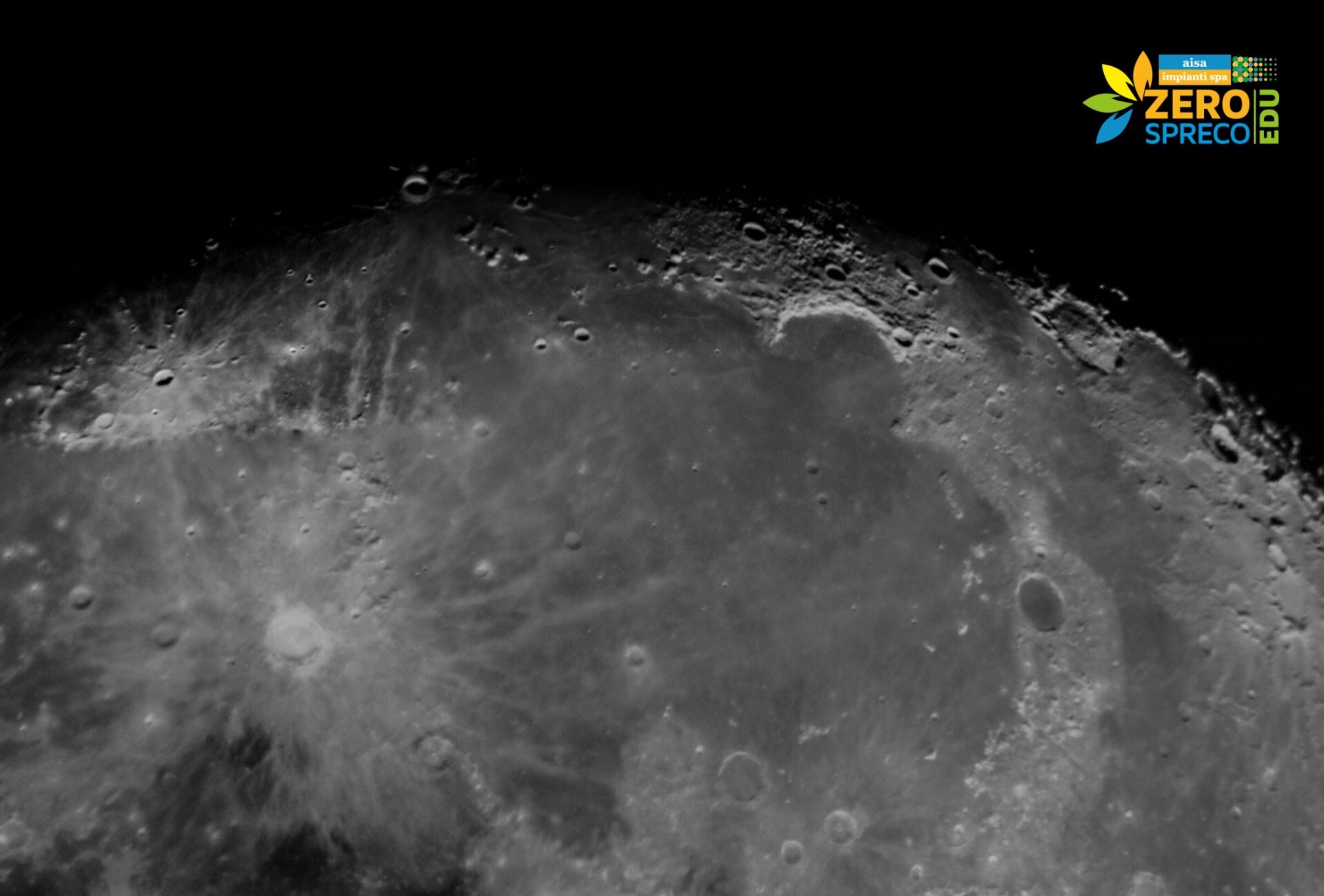 Luna oss 01