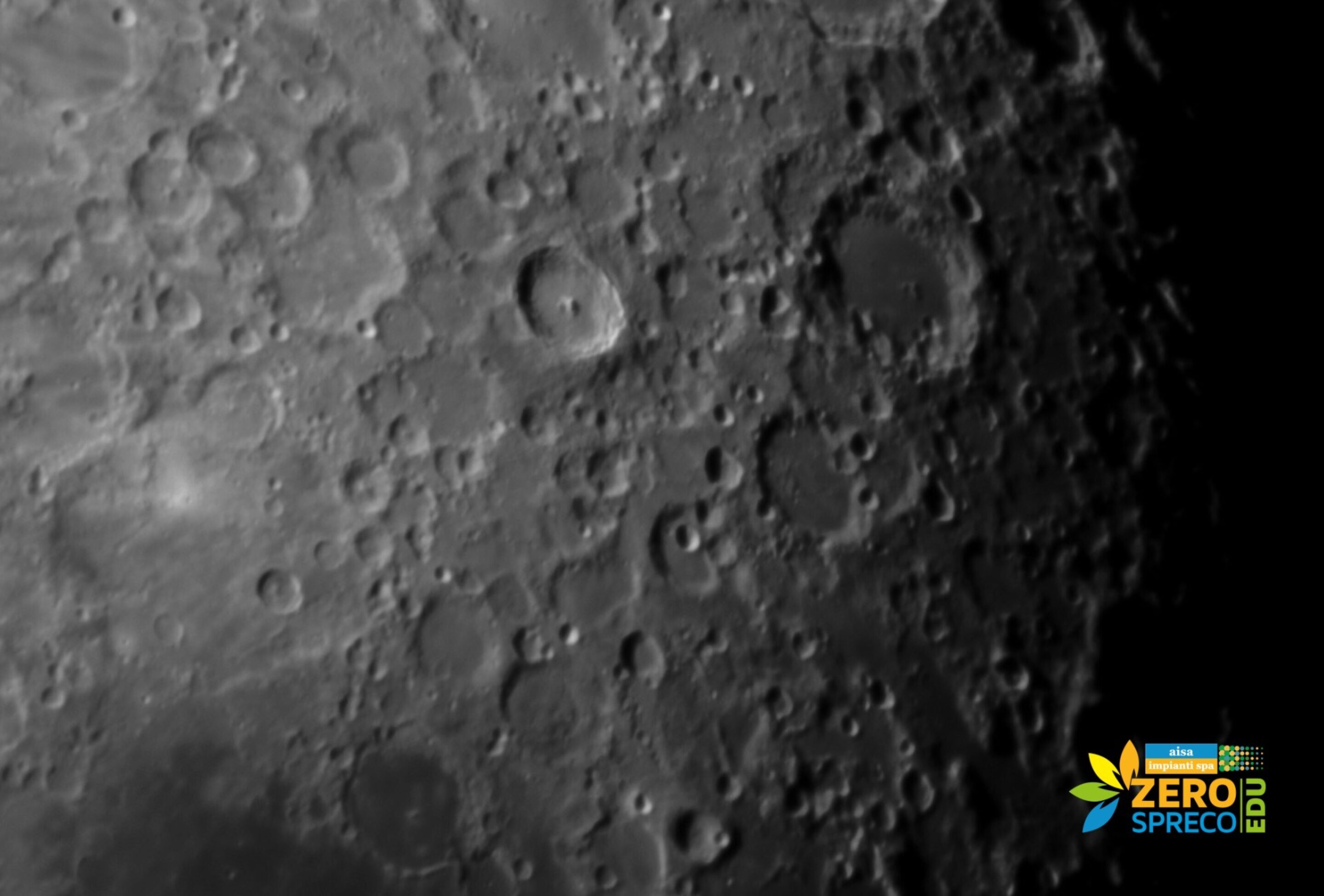 Luna oss 02